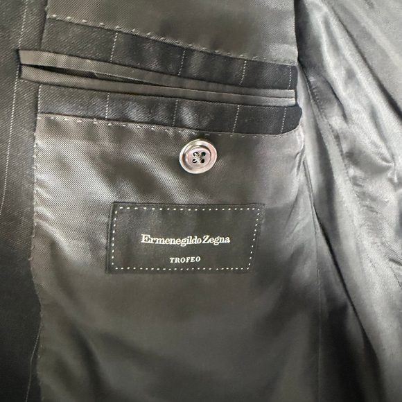 Ermenegildo Zegna Trofeo Charcoal Pinstripe Suit Set Mens Size IT 54 R US 44 R - Picture 16 of 16